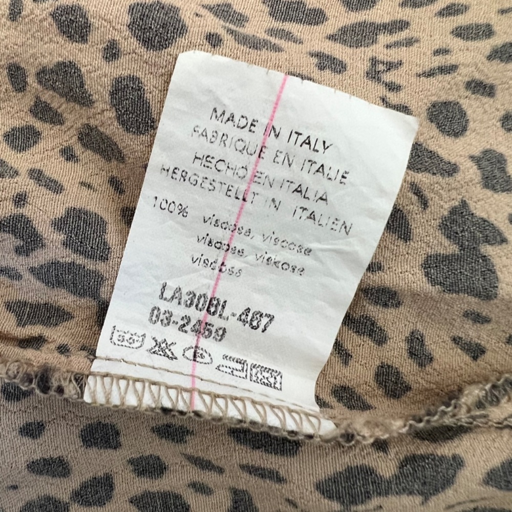 Brandy Melville Leopard Print Phoebe Midi Skirt - Picture 8 of 8